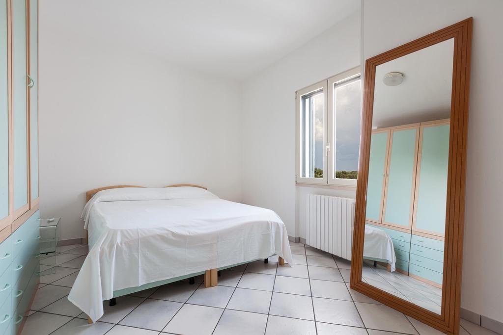 Villa Del Contado Casarano Kamer foto