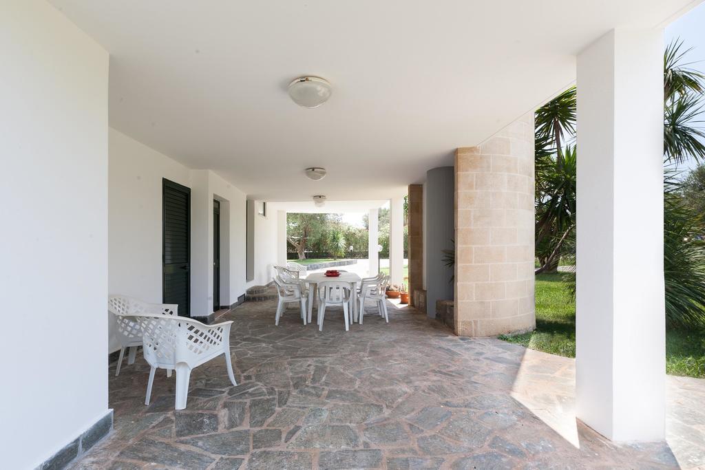 Villa Del Contado Casarano Buitenkant foto